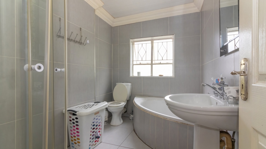 3 Bedroom Property for Sale in Morewag Free State